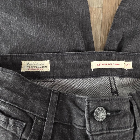 Levi's 721 High‎ Rise Skinny Jeans Womens Black Sparkle Side Stripe Size 27 - Picture 2 of 11